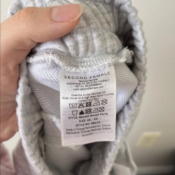 NWOT Second Female Abadell Sweatpants in grey melange size XS straight leg - Picture 9 of 9